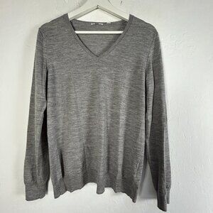 Uniqlo Women's Pullover Sweater  V-Neck Long Sleeve Pure Wool Gray Size Large